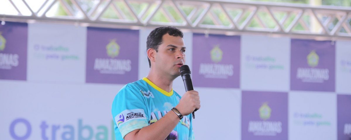 Saulo viana em aniversário de Autazes