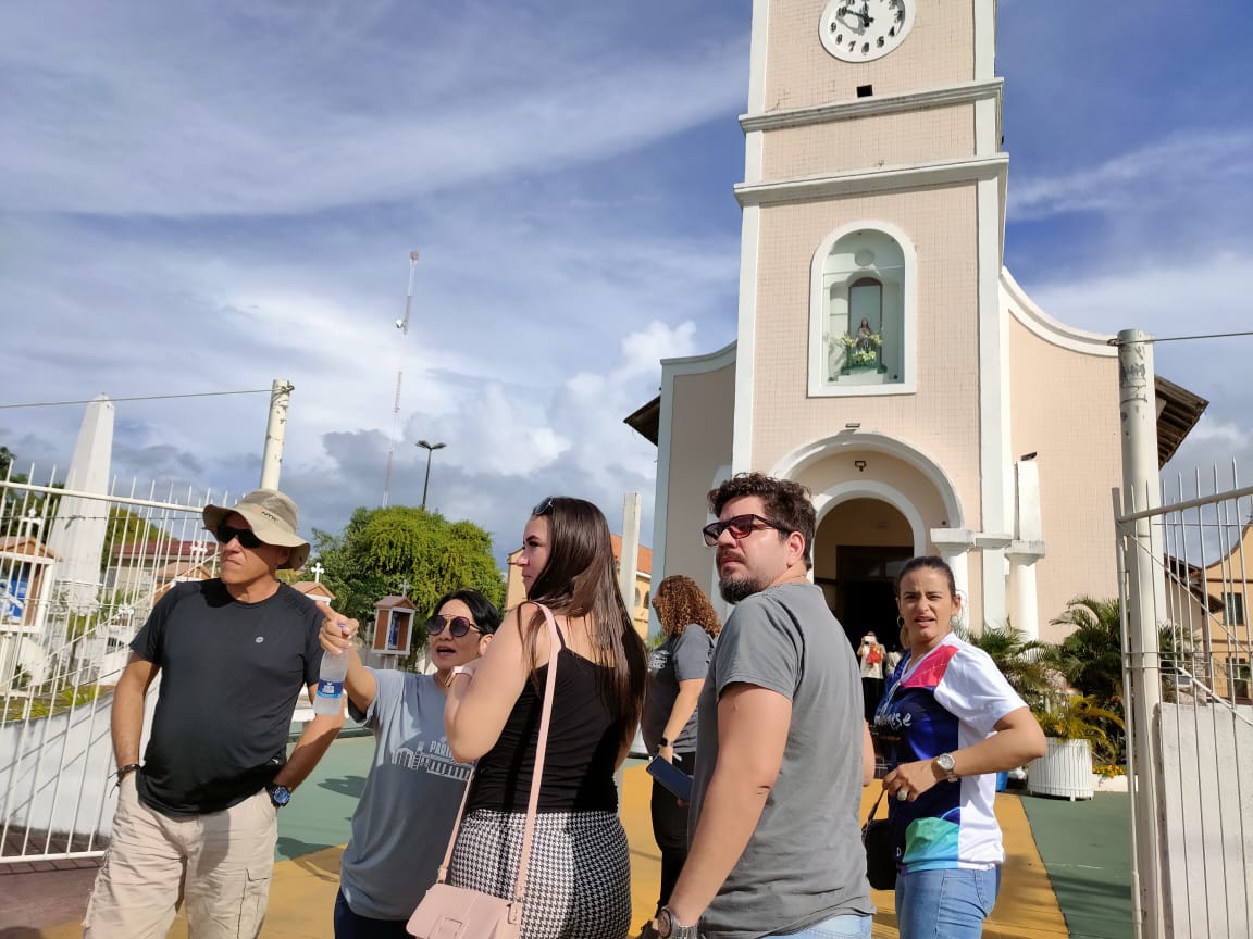 Operadores de Turismo visitam Parintins