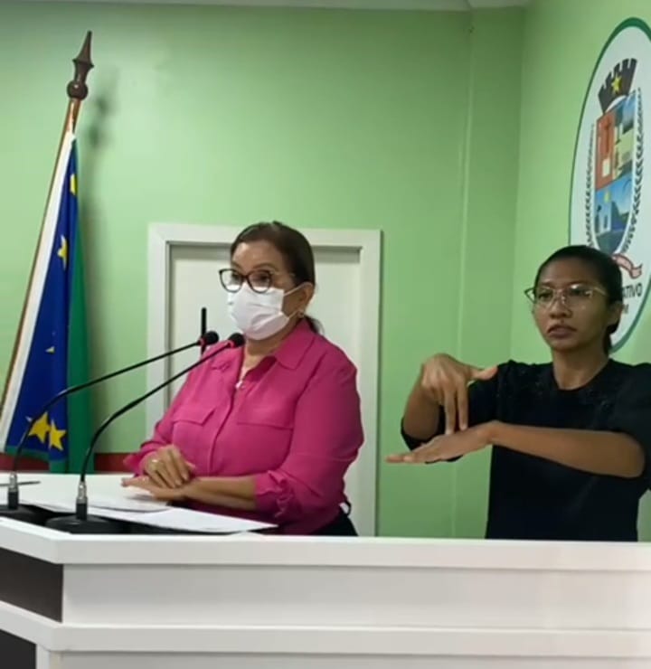 Márcia Baranda na Camâra Municipal de Parintins