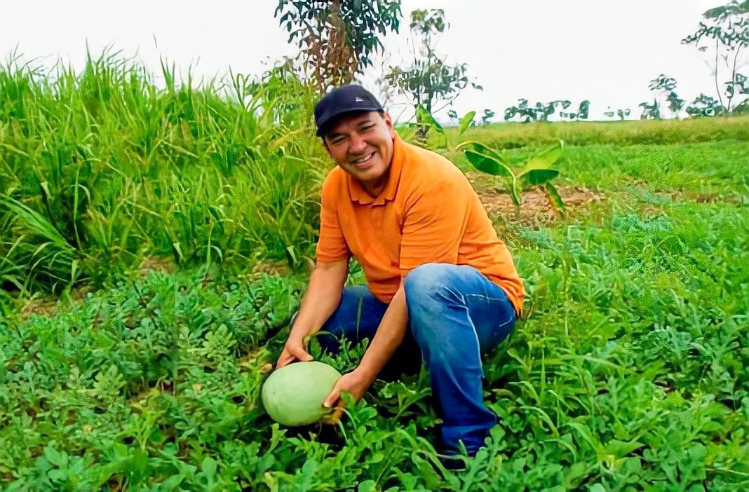 Tony Medeiros destaca na Assembleia Legislativa o Dia do Agricultor