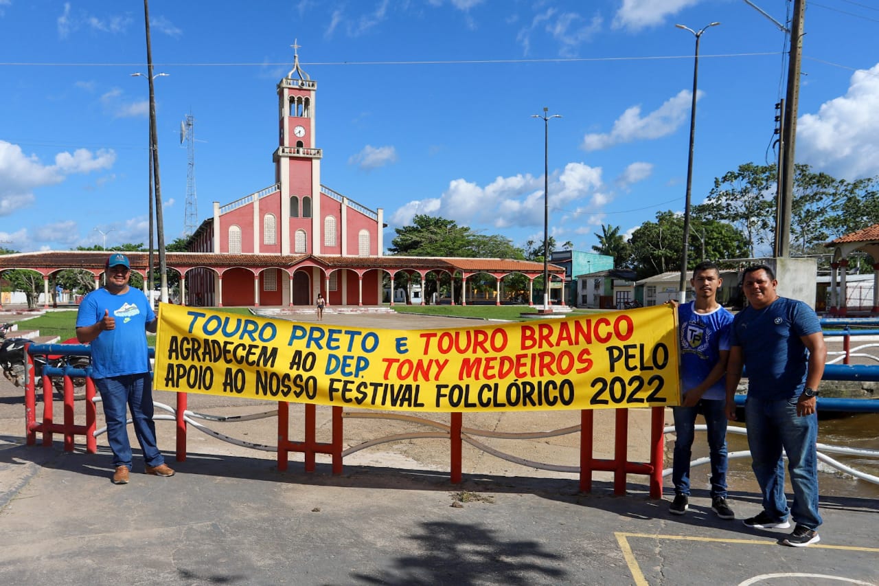 Tony Medeiros destina R$ 200 mil para o Festival Folclórico de Barreirinha que começa sexta-feira (25)