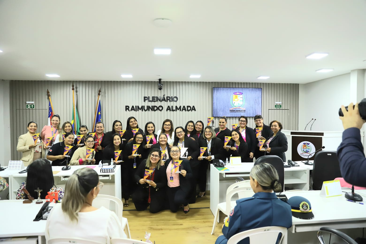 Márcia Baranda preside sessão especial pelo Dia Internacional da Mulher