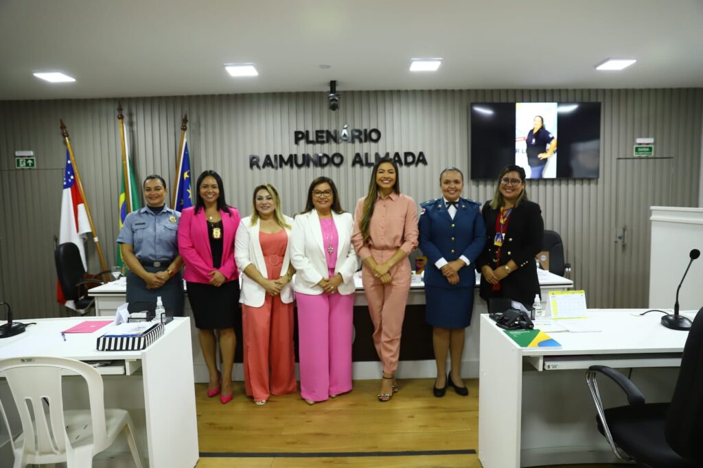 Márcia Baranda preside sessão especial pelo Dia Internacional da Mulher