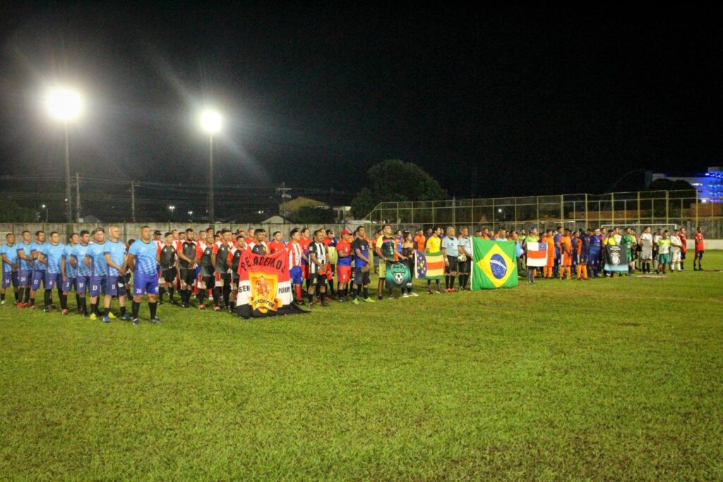 Começa disputa da 8ª Copa Máster “Quem Ganha Com Isso é Parintins”